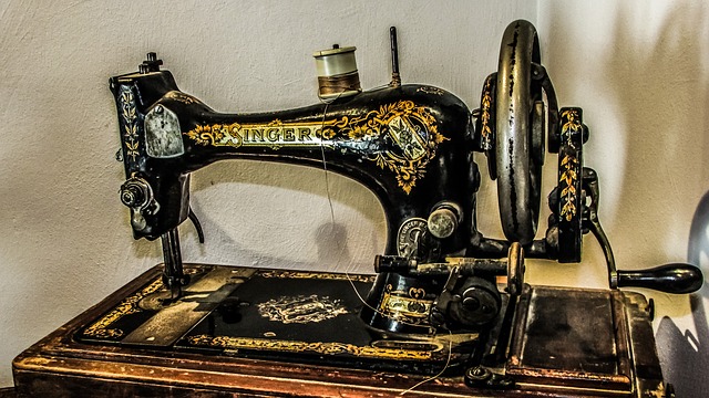 sewing-machine